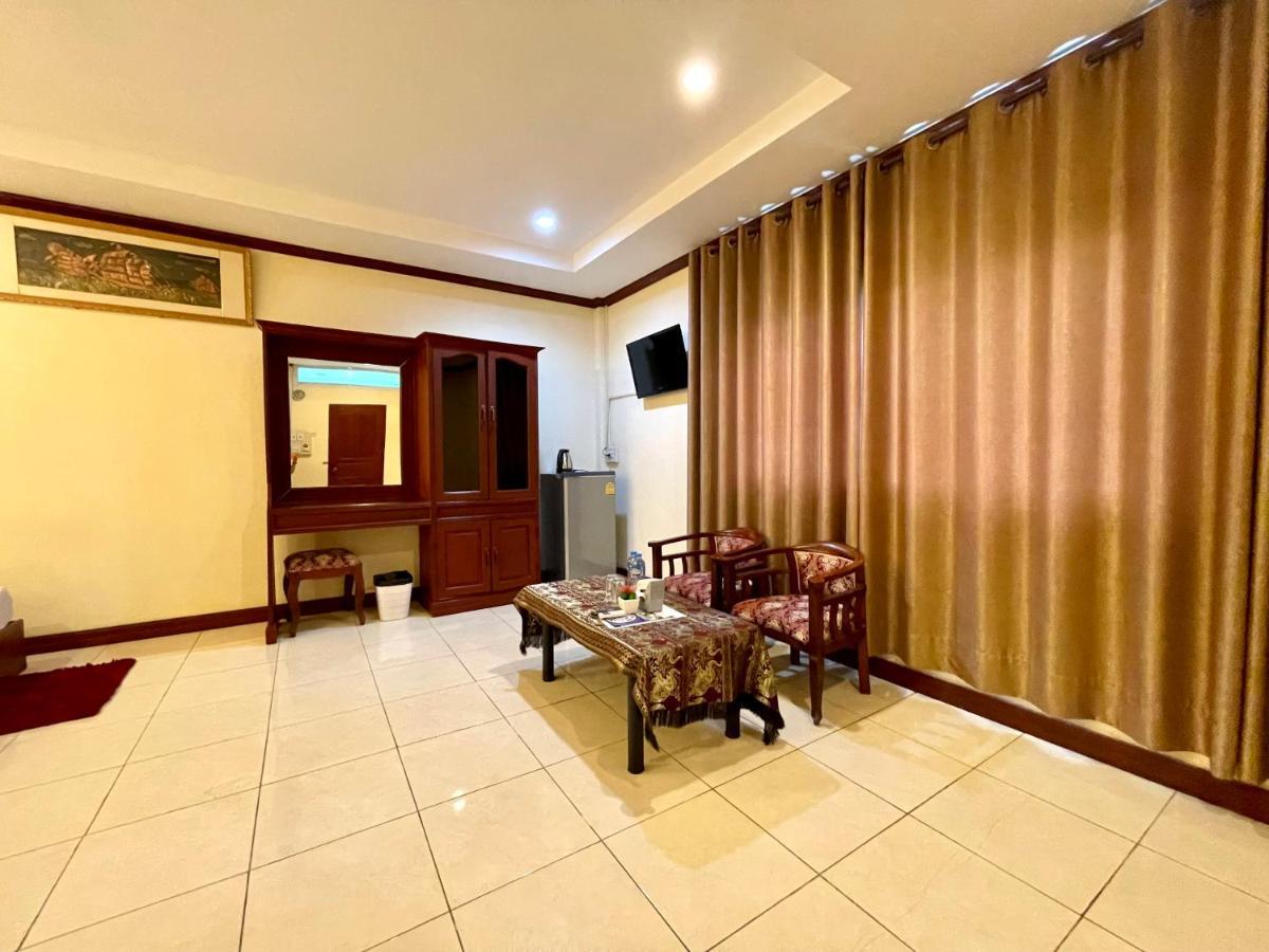 Sengkeo Hotel Vientiane Esterno foto